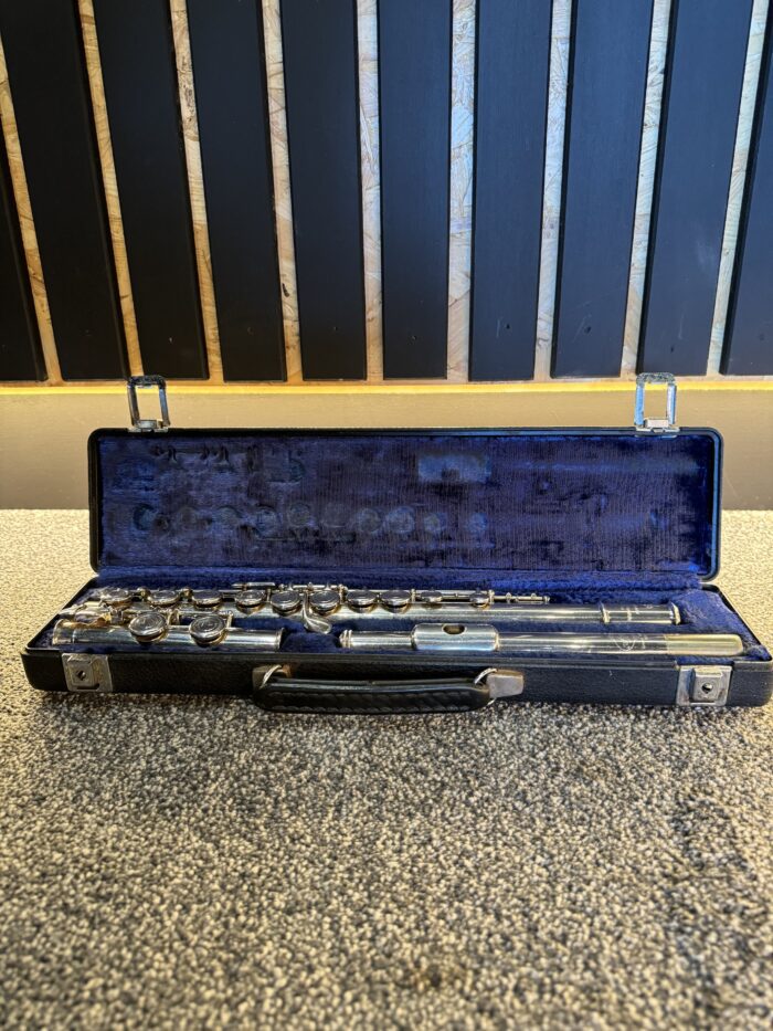 Boosey & Hawkes Emperor E Flute - with case