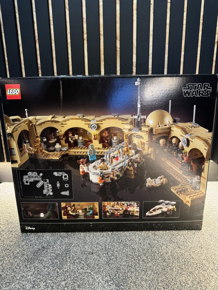 LEGO 75290 Star Wars Mos Eisley Cantina - Image 2