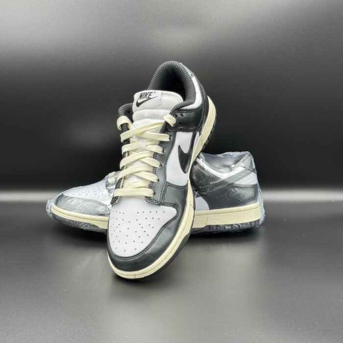 Nike Dunk Low Women's