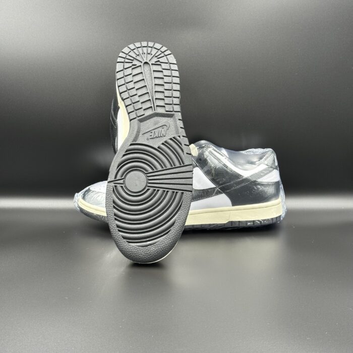Nike Dunk Low Women's - Image 2