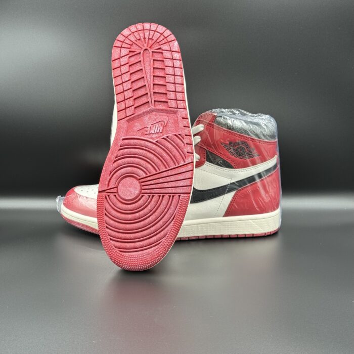 Air Jordan 1 Retro High OG Lost and Found - Image 2