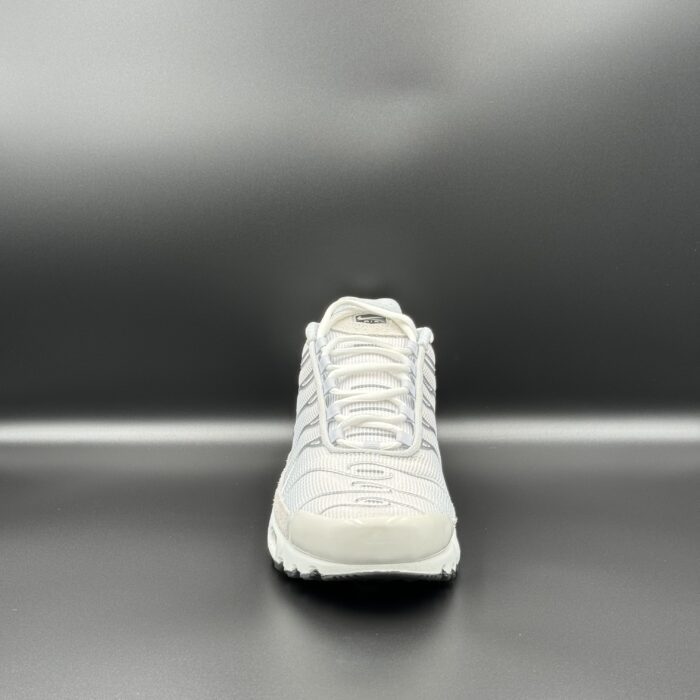 Nike Air Max Plus - Image 4