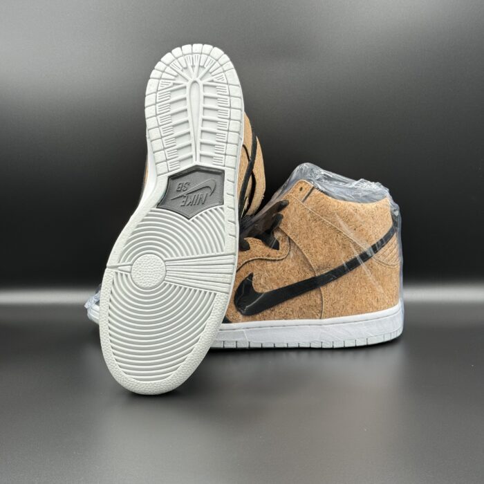 Nike SB Dunk High "Cork" - Image 2