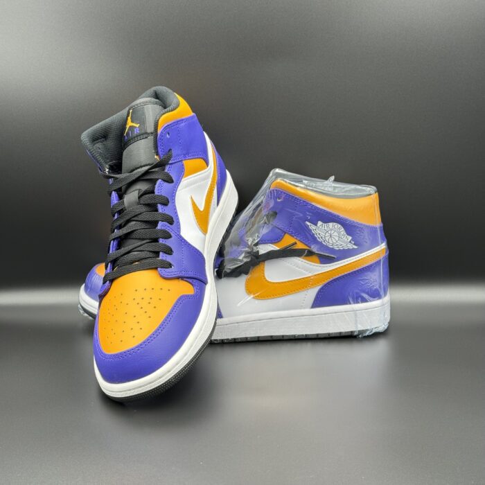 AIR JORDAN 1 MID LAKERS