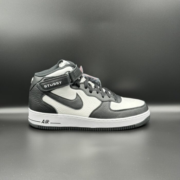 Jordan × Nike × Stussy - Image 3