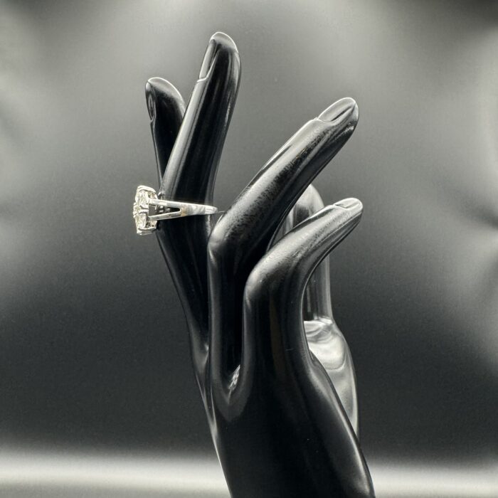Sterling Silver 925 Ring with Diamond Effect Stones - Image 2