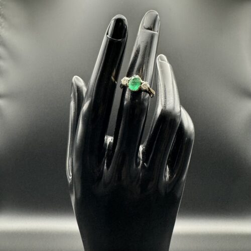 18ct Gold Diamond & Emerald Engagement Ring