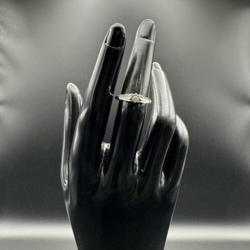 18ct Gold Engagement Ring With Platinum Mount