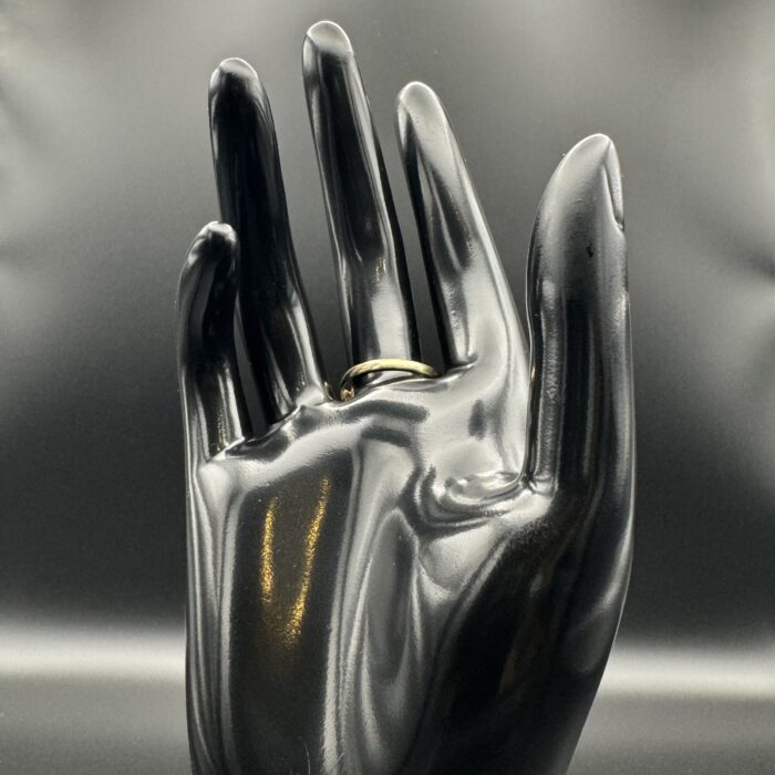 9ct Gold Signet Ring Black Onyx with Set Diamond - Image 3