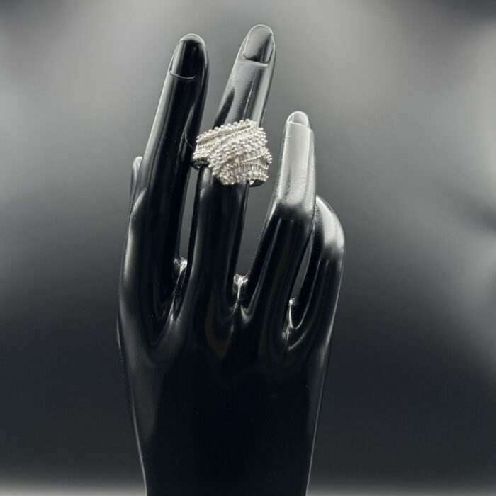 14ct White Gold Cocktail Ring with 2ct of Diamonds - Image 5