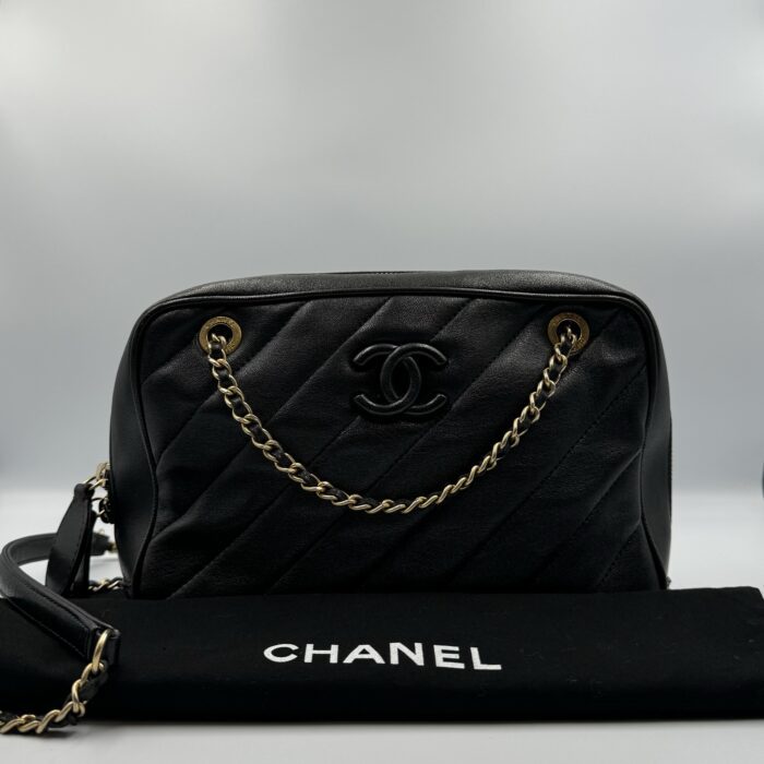 Chanel Lambskin Coco Vintage Camera Case - Image 2