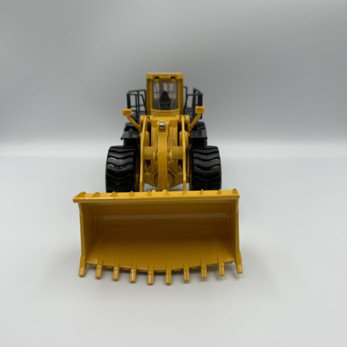 Joal Komatsu WA800-3 Toy Car - Image 4