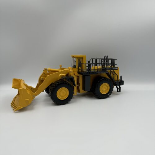 Joal Komatsu WA800-3 Toy Car