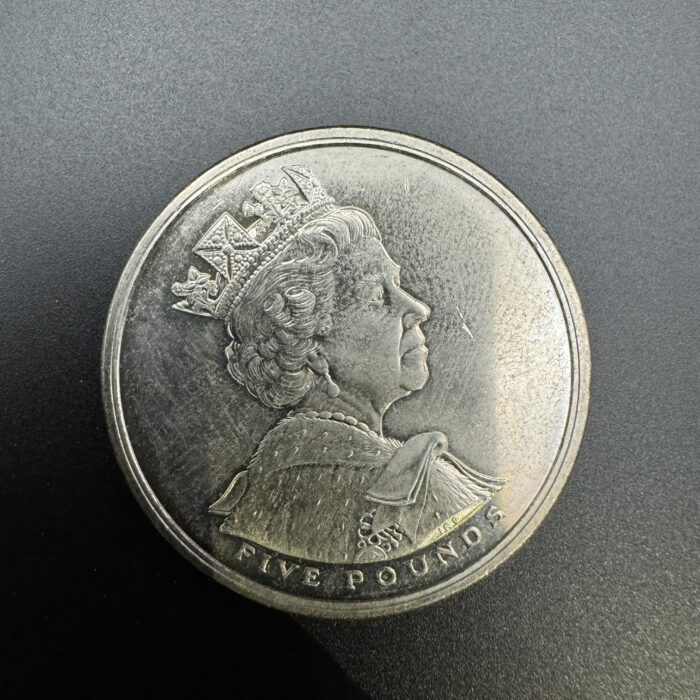 The Queens Golden Jubilee Crown Five Pound Coin - Image 2