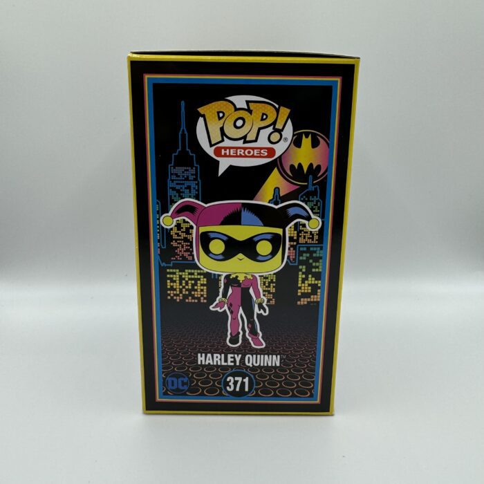 Batman The Animated Series Harley Quinn 371 - Image 4