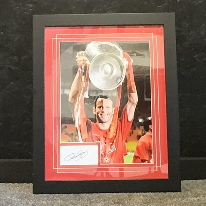 Ryan Giggs Signed Photo