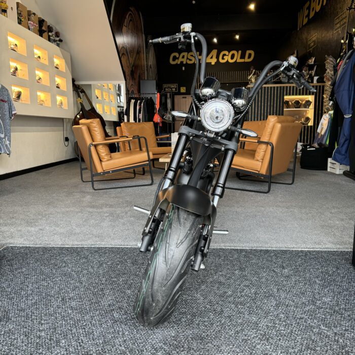 Mangosteen Electric Chopper Bike in Matte Black - Image 3