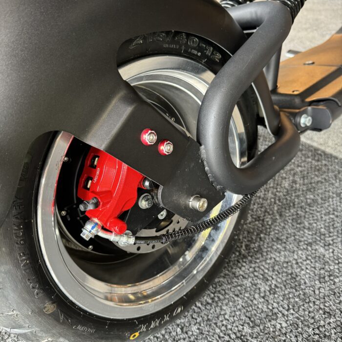 Mangosteen Electric Chopper Bike in Matte Black - Image 6