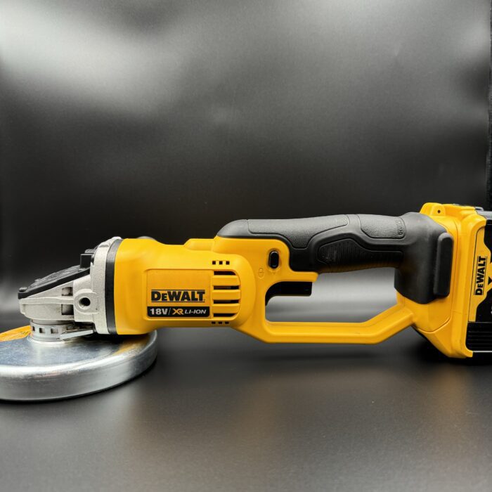 DeWalt Cordless Multi-Tool Kit - Image 6
