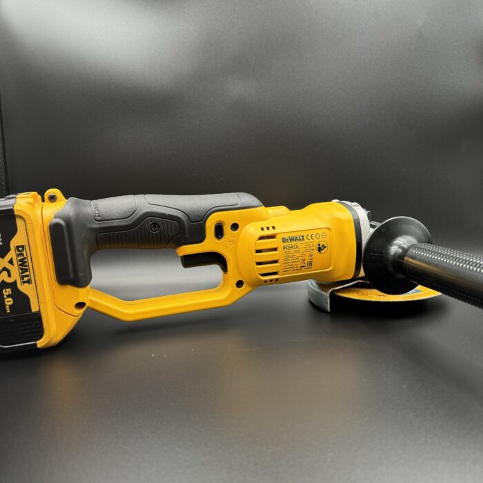 DeWalt Cordless Multi-Tool Kit - Image 7