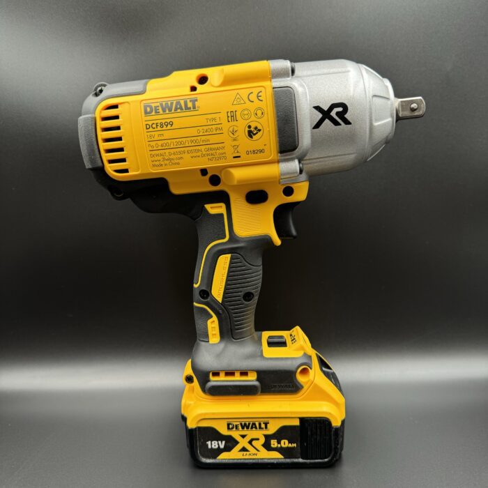 DeWalt Cordless Multi-Tool Kit - Image 9