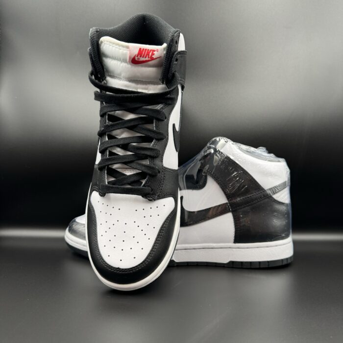 Nike Dunk High Panda