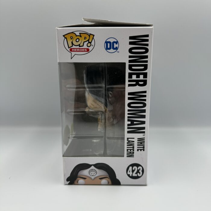 Wonder Woman White Lantern 423 - Image 2