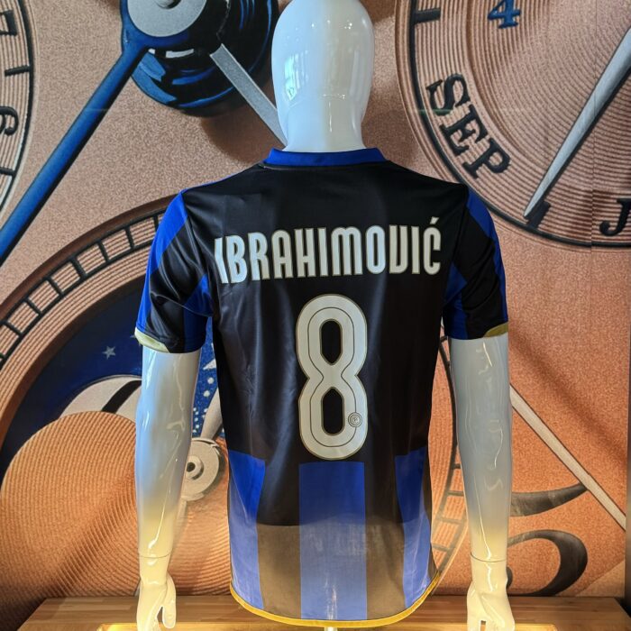 Retro Inter Milan Shirt 08/09 Ibrahimovic No.8