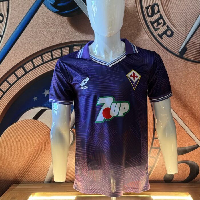 Retro Florentina 1992/93 Home Shirt Batistuta No.9 - Image 2