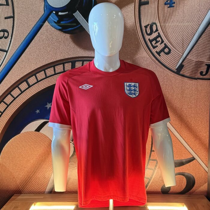 Retro England Away Shirt 2010/11